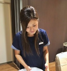 土屋　いく美
